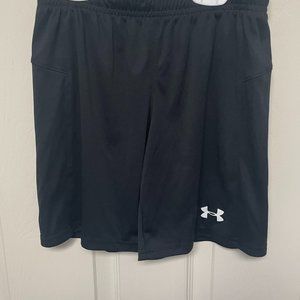 Under Armour Youth Soccer Shorts size Small